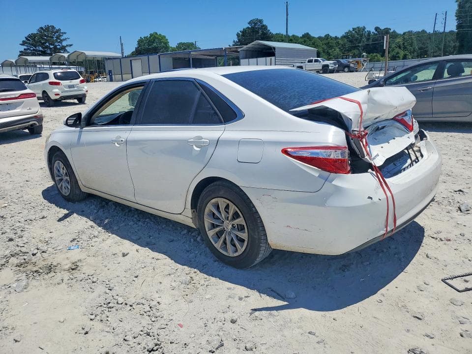 2017 TOYOTA CAMRY LE 2