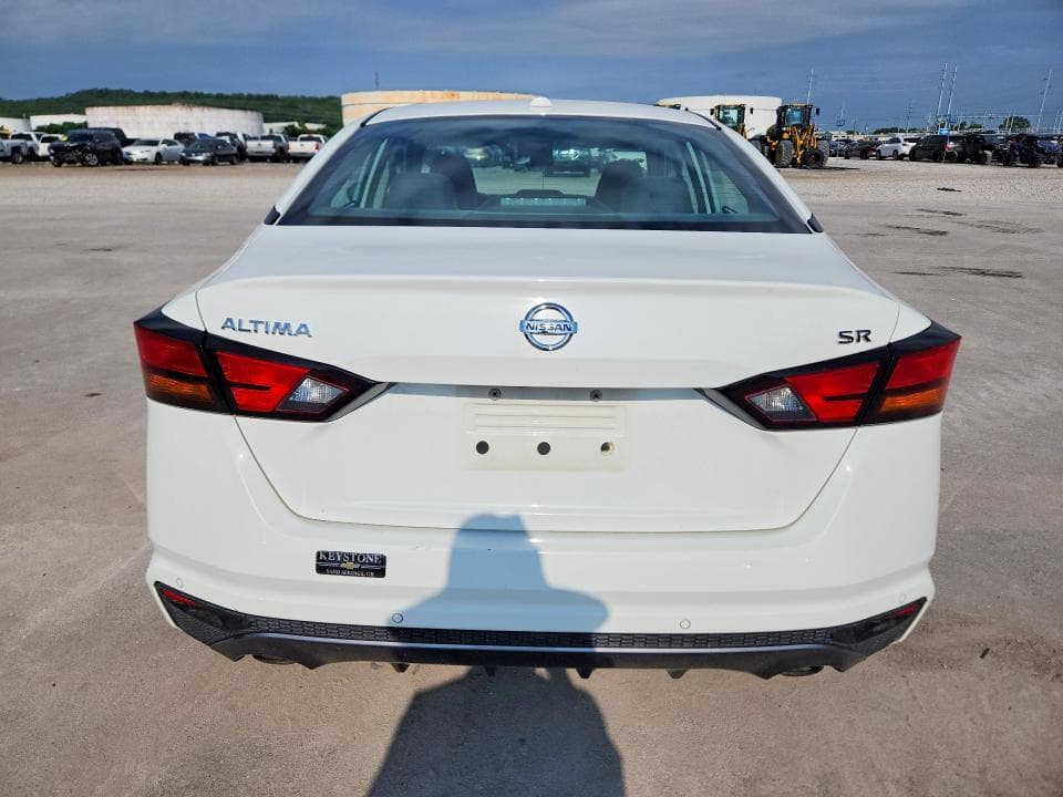 2020 NISSAN ALTIMA SR 6