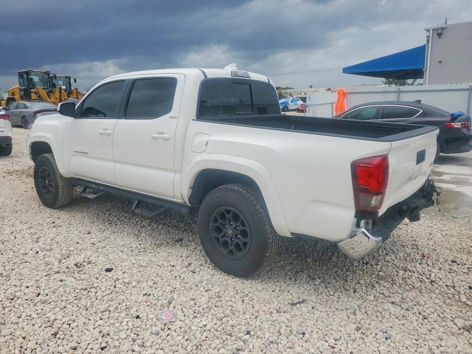 2021 TOYOTA TACOMA SR5 V6 2