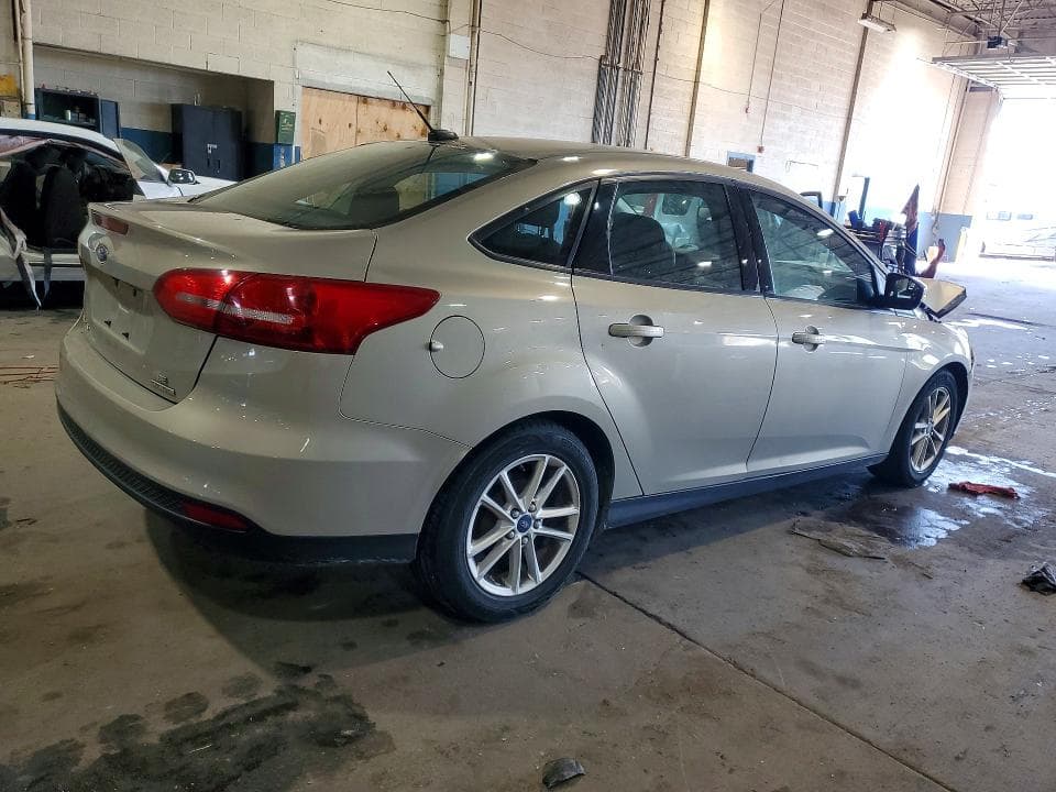 2016 FORD FOCUS SE 3
