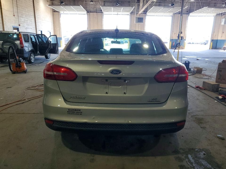 2016 FORD FOCUS SE 6