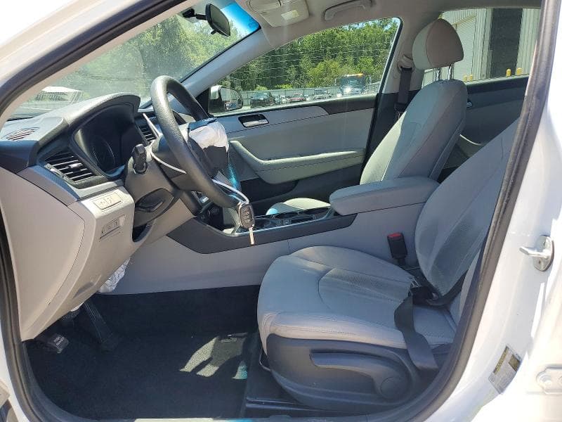 2019 HYUNDAI SONATA SE 7
