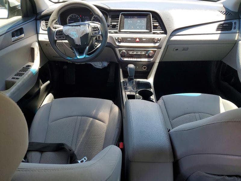 2019 HYUNDAI SONATA SE 8