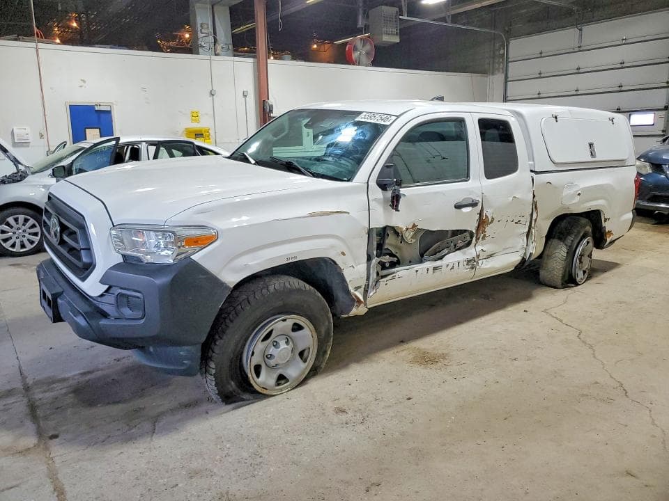 2020 TOYOTA TACOMA SR
