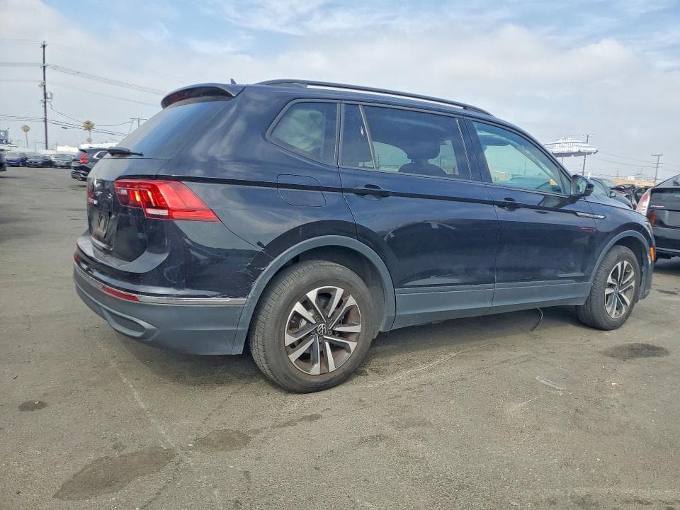 2023 VOLKSWAGEN TIGUAN S 3