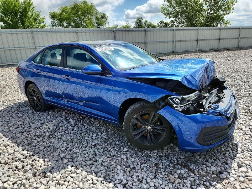 2022 VOLKSWAGEN JETTA SE 4