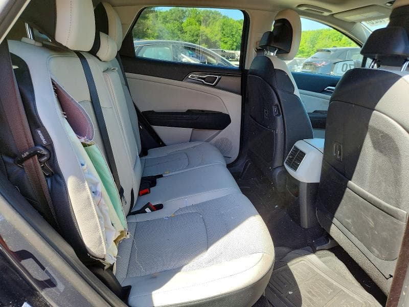 2026 KIA SPORTAGE EX 11