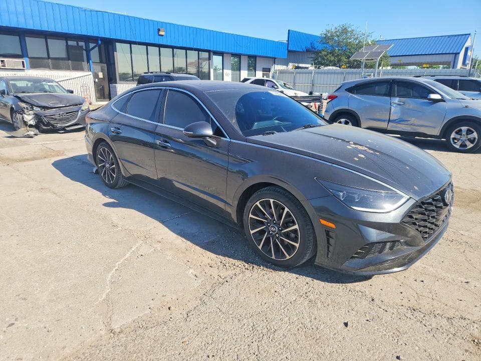 2022 HYUNDAI SONATA LIMITED LIMITED 4