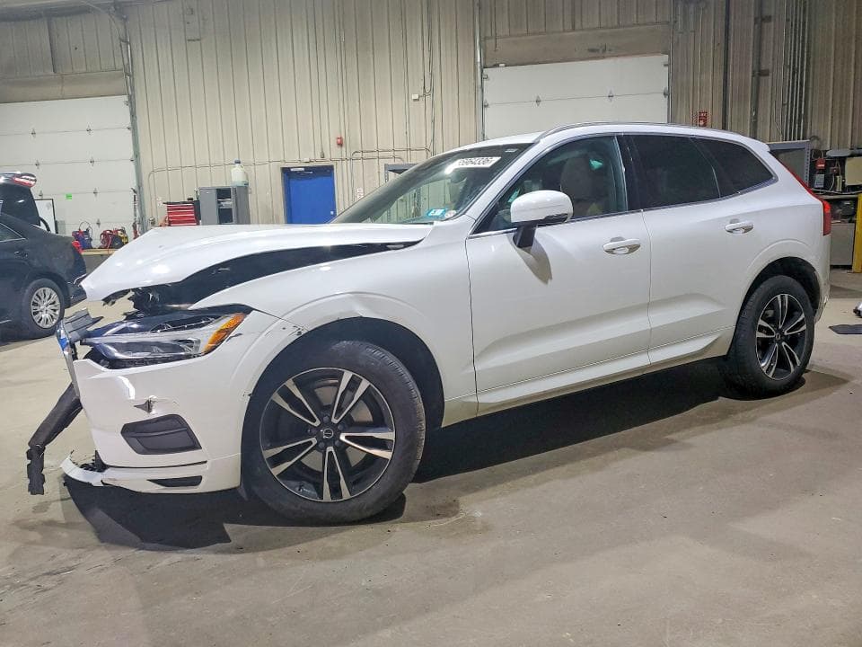2020 VOLVO XC60 T6 MOMENTUM T6 MOMENTUM - 1