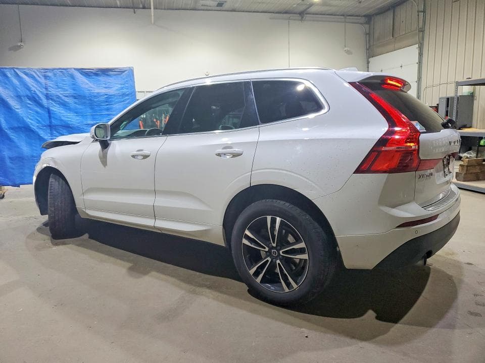 2020 VOLVO XC60 T6 MOMENTUM T6 MOMENTUM 2