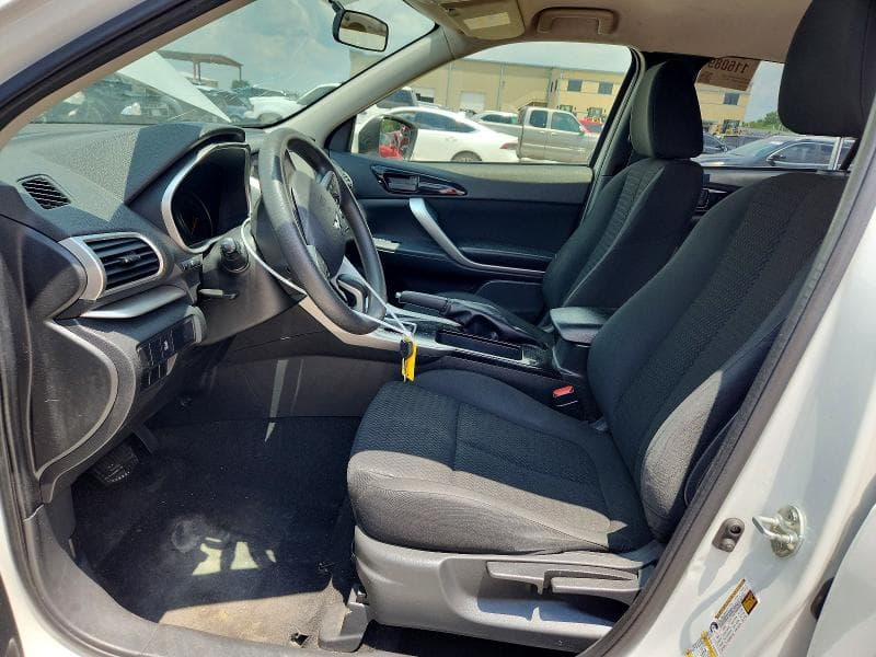 2020 MITSUBISHI ECLIPSE CROSS ES ES 8