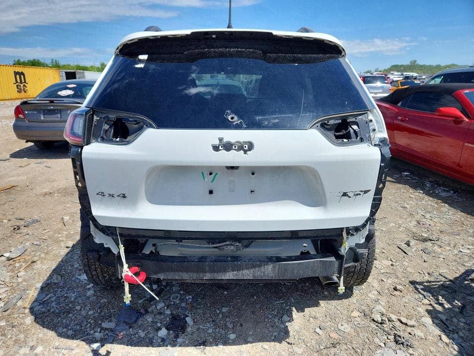 2019 JEEP CHEROKEE TRAILHAWK 6
