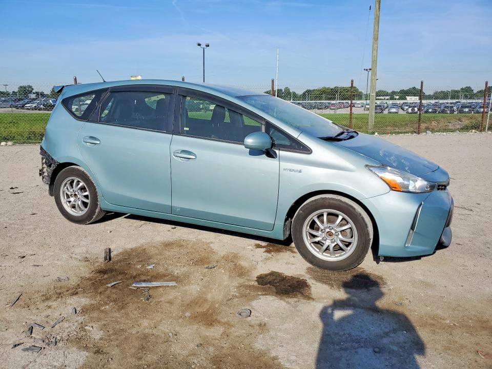 2016 TOYOTA PRIUS V THREE THREE 4