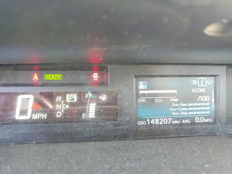 2016 TOYOTA PRIUS V THREE THREE 9