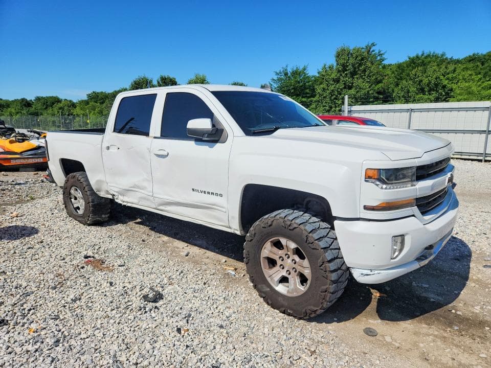2017 CHEVROLET SILVERADO K1500 LT K1500 LT 4