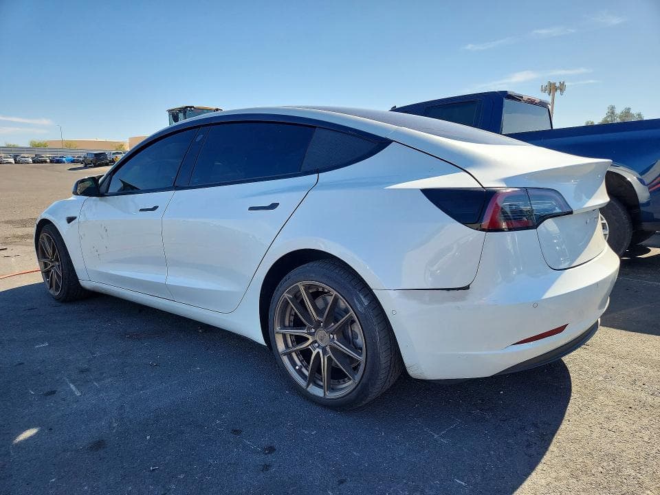2020 TESLA MODEL 3 2