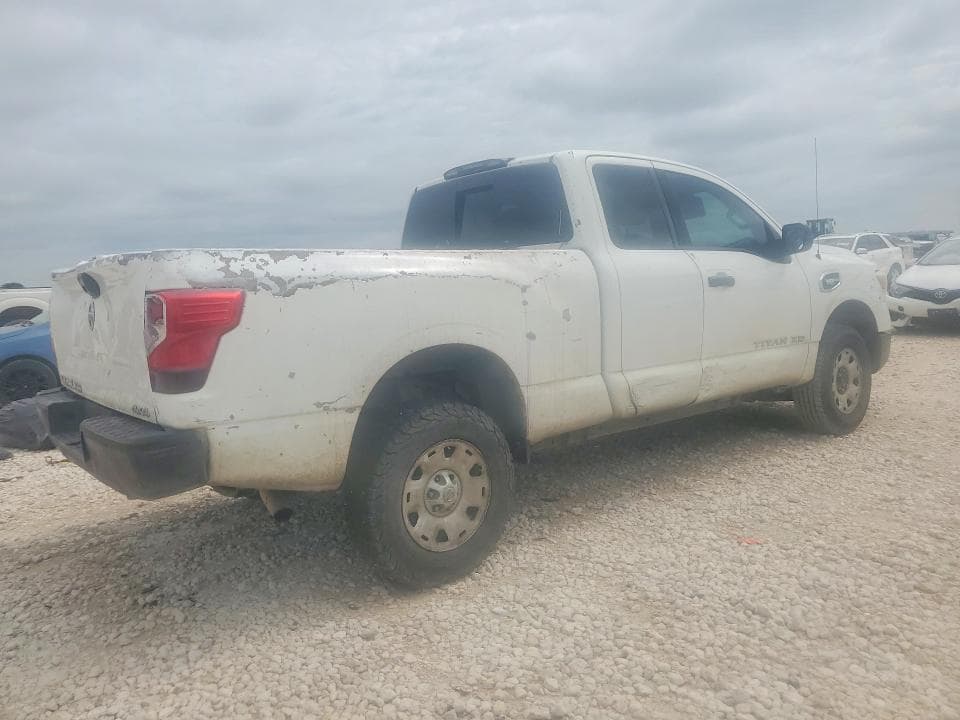2018 NISSAN TITAN XD S S 4