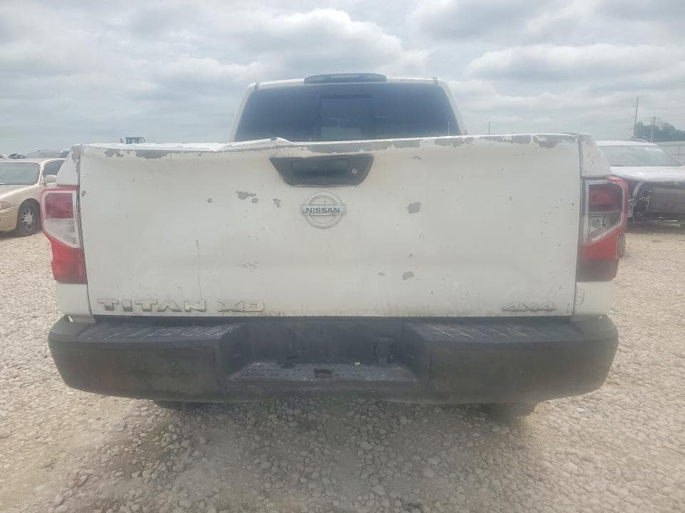 2018 NISSAN TITAN XD S S 7