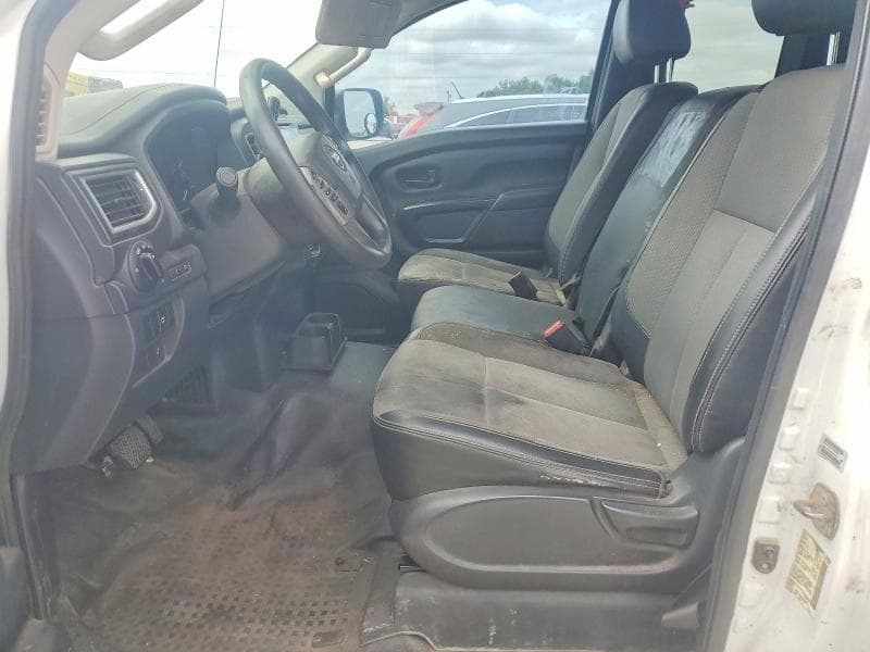 2018 NISSAN TITAN XD S S 8