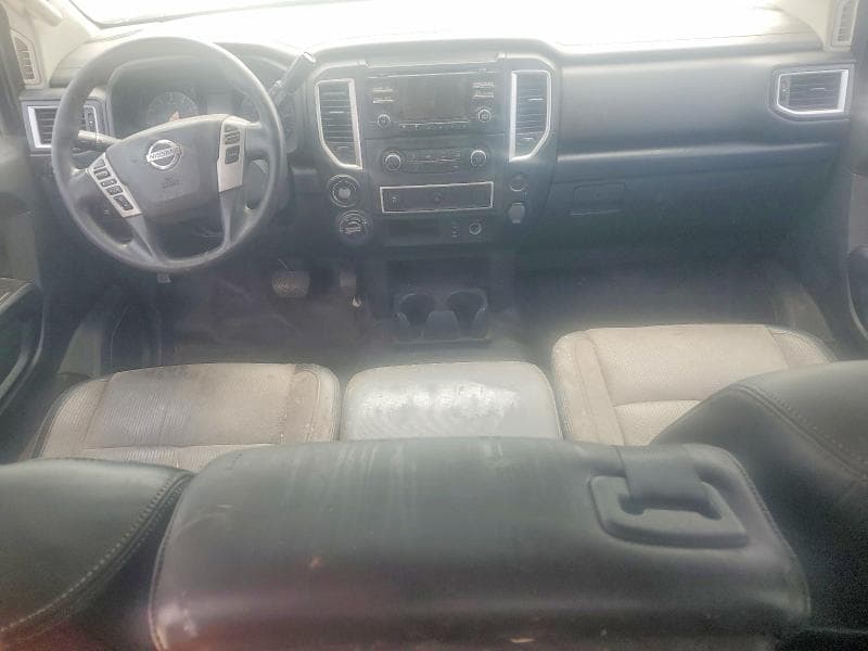 2018 NISSAN TITAN XD S S 9
