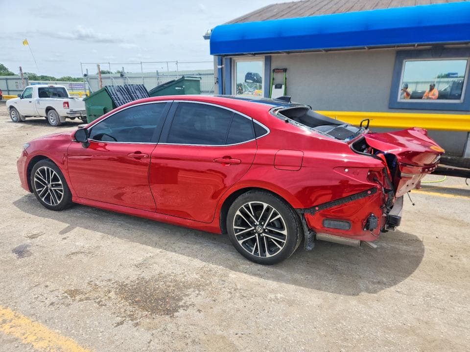2025 TOYOTA CAMRY XLE XLE 2