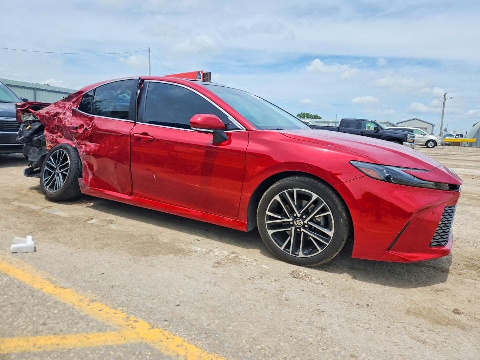 2025 TOYOTA CAMRY XLE XLE 4