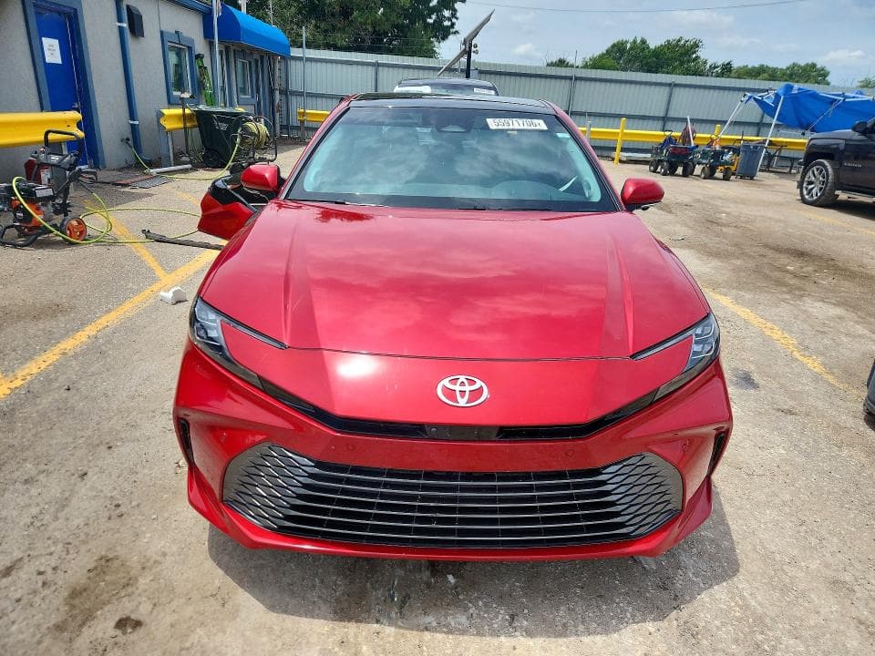 2025 TOYOTA CAMRY XLE XLE 5