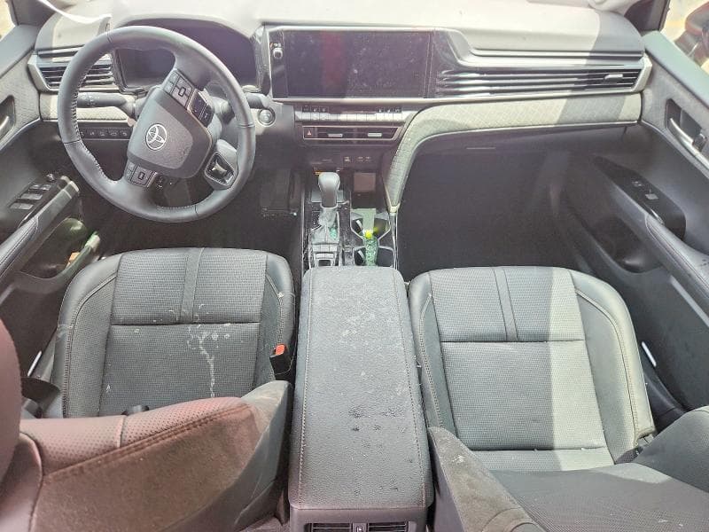 2025 TOYOTA CAMRY XLE XLE 8