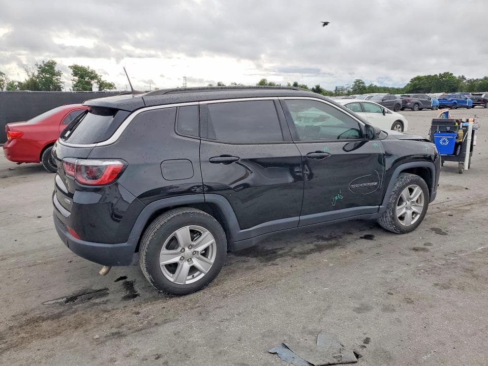 2022 JEEP COMPASS LATITUDE 3