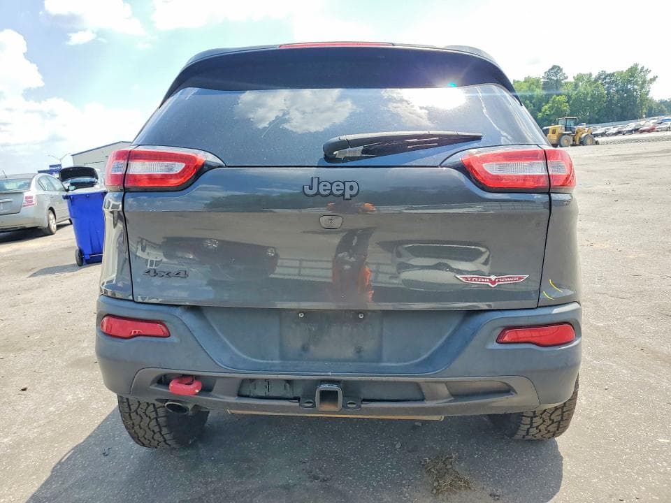 2016 JEEP CHEROKEE TRAILHAWK 6