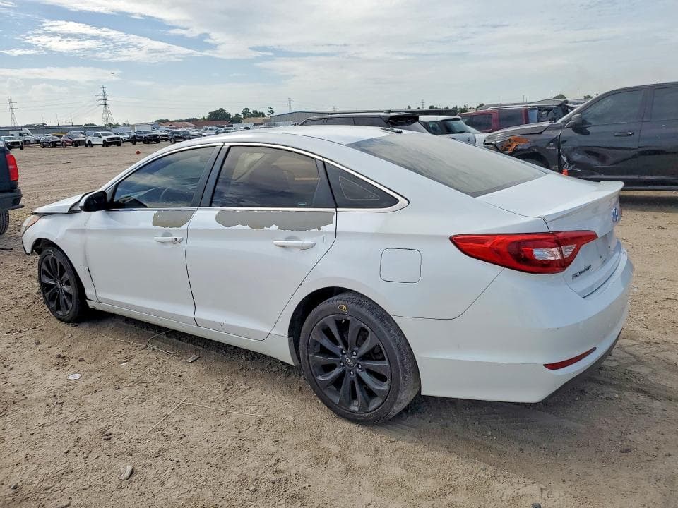 2017 HYUNDAI SONATA SE 2