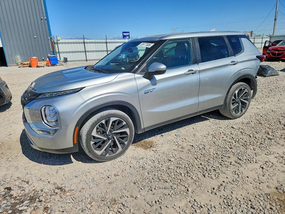 2024 MITSUBISHI OUTLANDER SE - 1