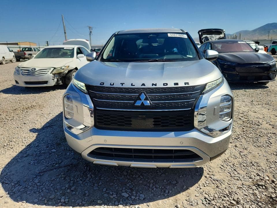 2024 MITSUBISHI OUTLANDER SE 5