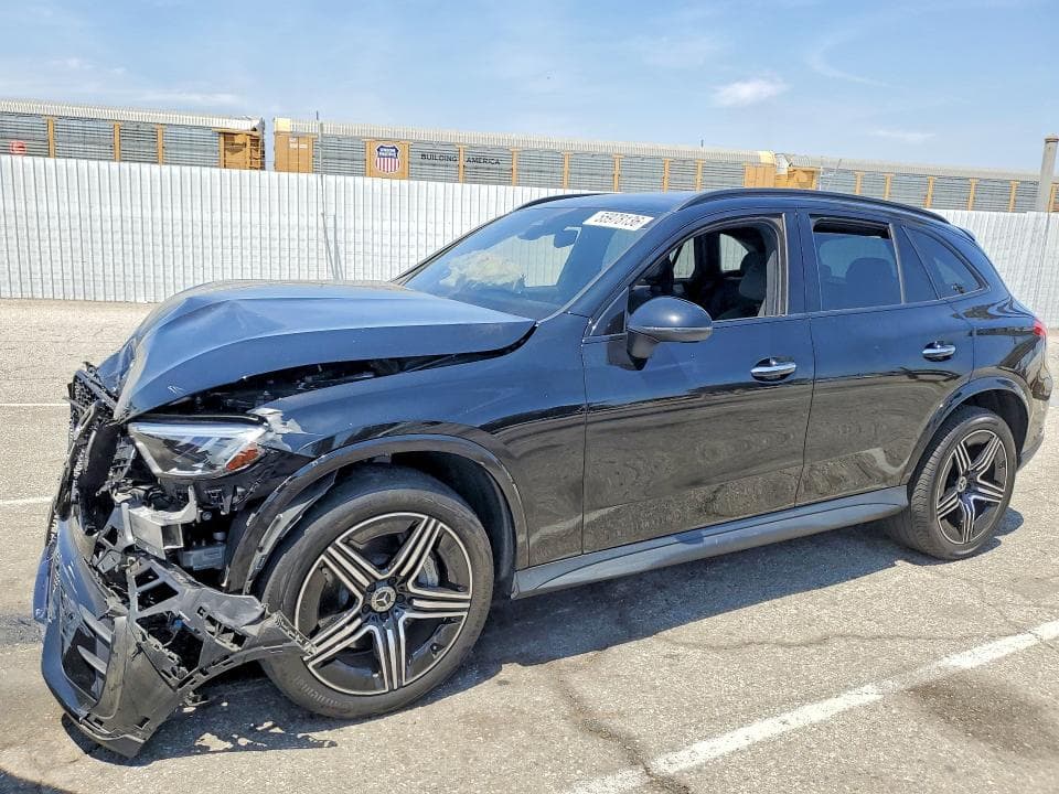 2024 MERCEDES-BENZ GLC 300 - 1