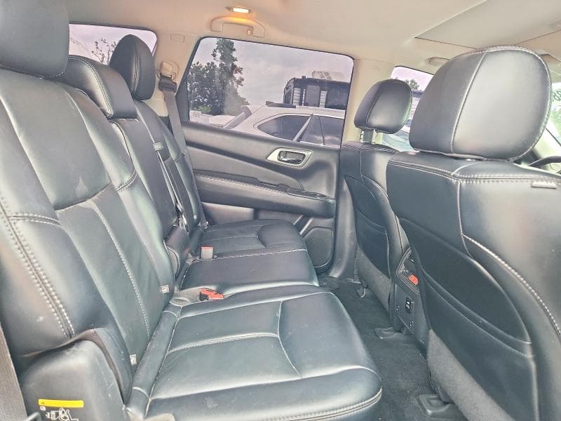 2017 NISSAN PATHFINDER SL 11