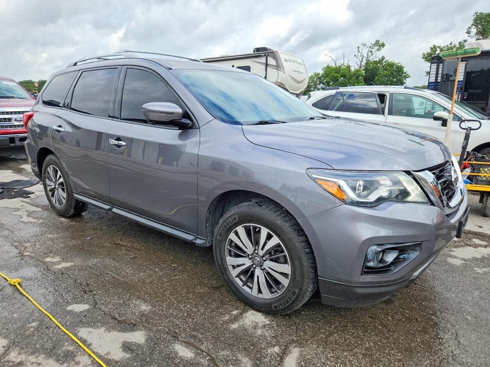 2017 NISSAN PATHFINDER SL 4