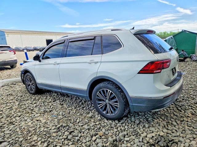 2018 VOLKSWAGEN TIGUAN SE 2