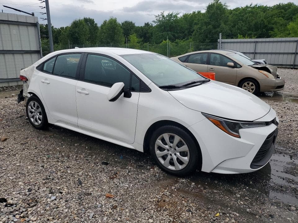 2024 TOYOTA COROLLA LE 4