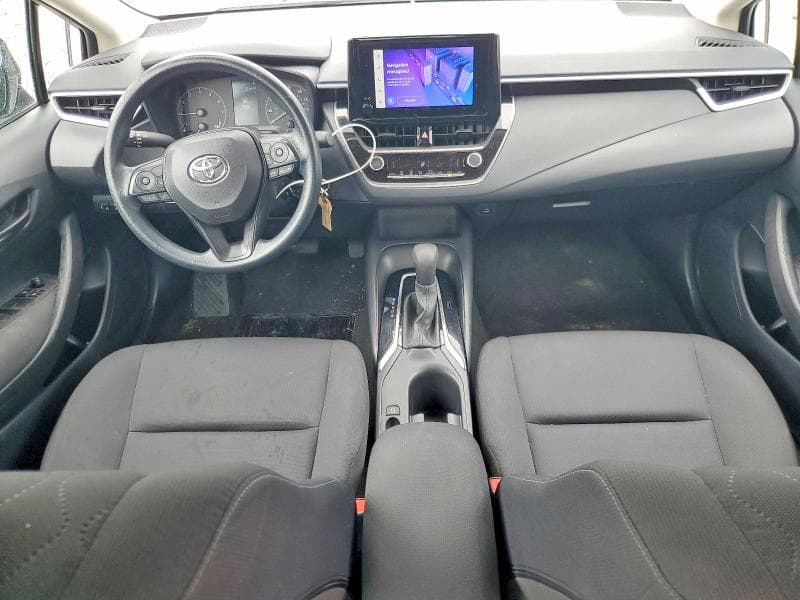 2024 TOYOTA COROLLA LE 8