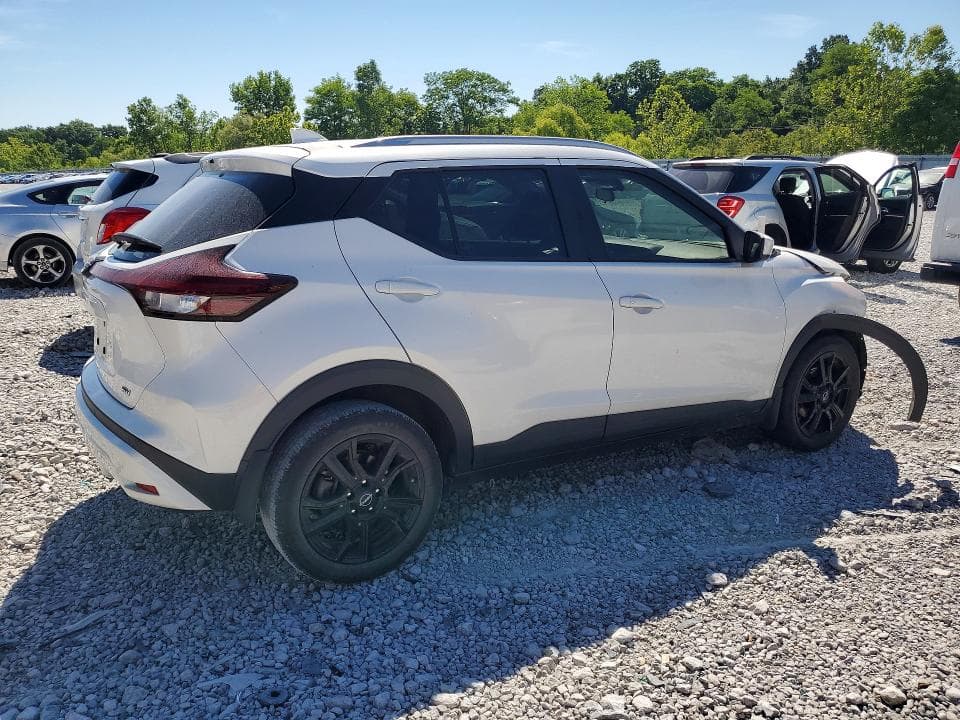 2022 NISSAN KICKS SV 3