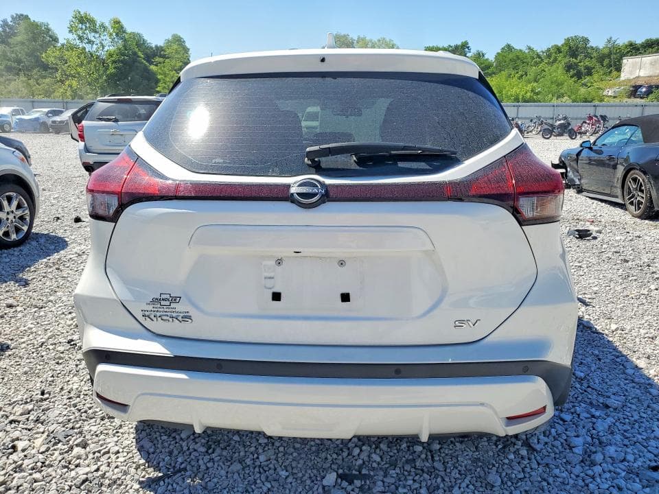 2022 NISSAN KICKS SV 6