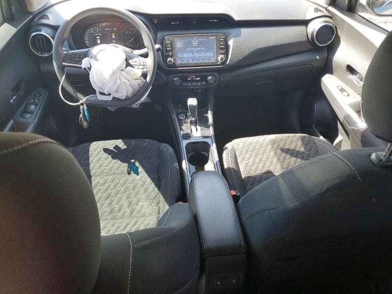2022 NISSAN KICKS SV 8