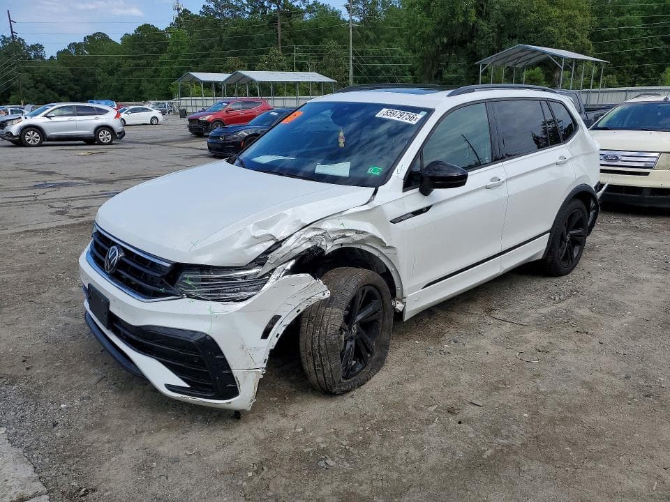 2024 VOLKSWAGEN TIGUAN SE R-LINE BLACK - 1