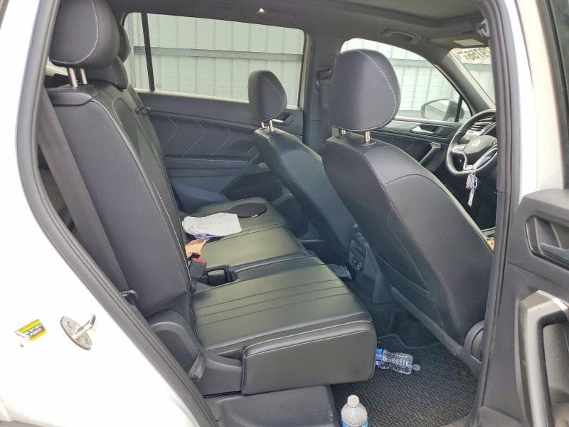 2024 VOLKSWAGEN TIGUAN SE R-LINE BLACK 11
