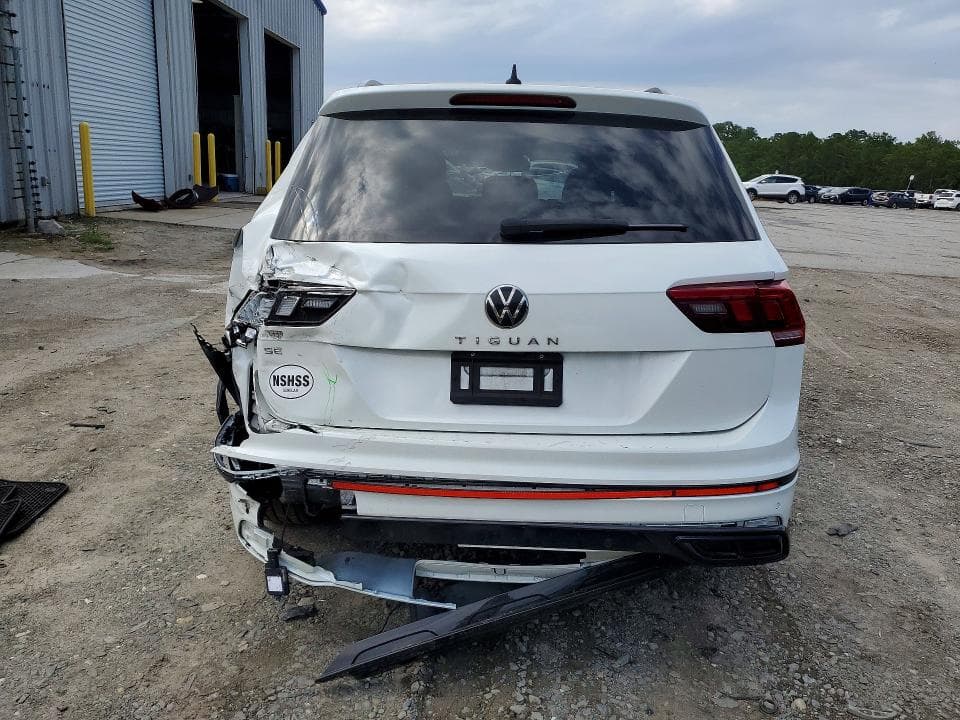 2024 VOLKSWAGEN TIGUAN SE R-LINE BLACK 6