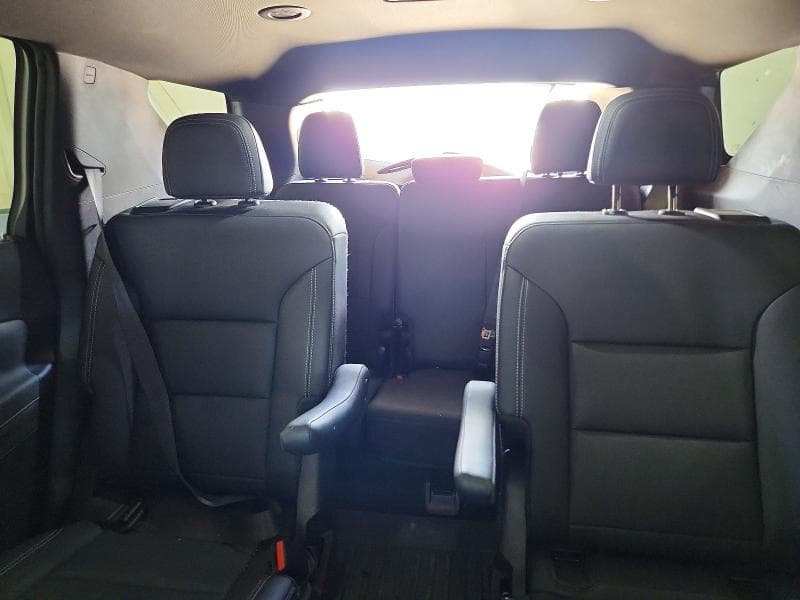 2025 CHEVROLET TRAVERSE LT LT 10