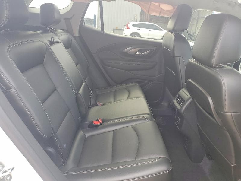 2023 GMC TERRAIN SLT 11