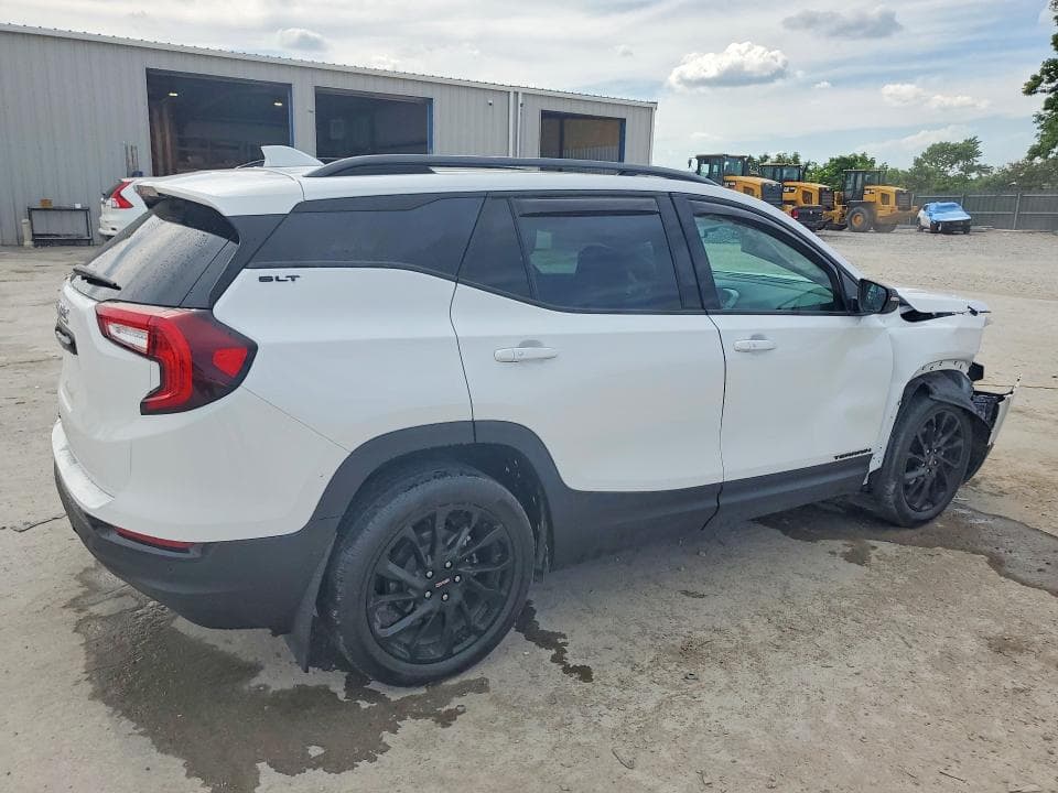 2023 GMC TERRAIN SLT 3