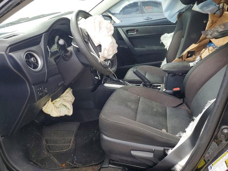 2018 TOYOTA COROLLA LE 7
