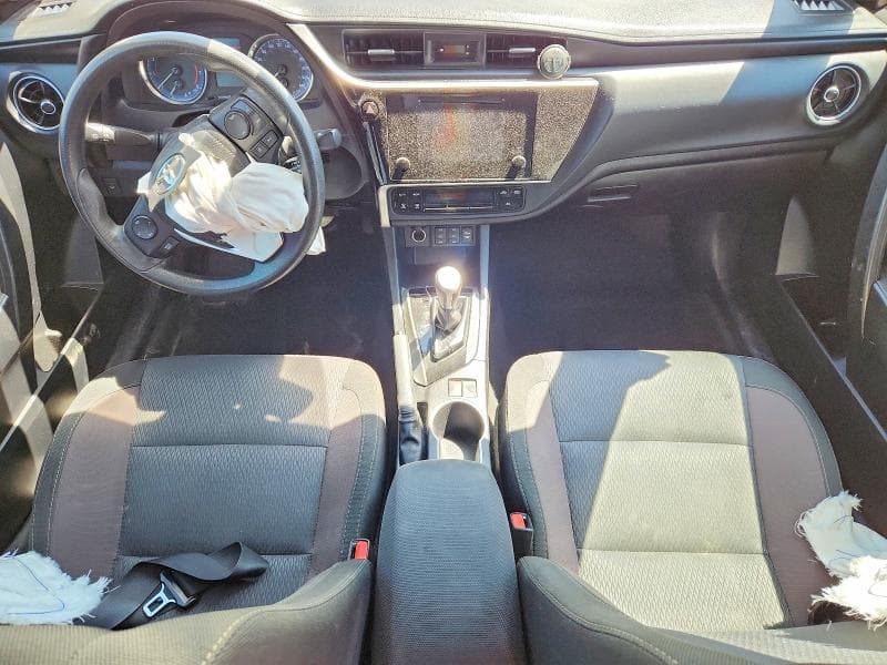 2018 TOYOTA COROLLA L L 8